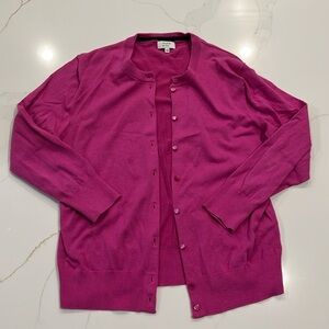 Crown & Ivy Fuchsia Button-Up Cardigan (Size L)